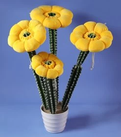 Collerette épaisse En Forme De Fleur Jaune Pour Chat 14 Collerette épaisse En Forme De Fleur Jaune Pour Chat -Couchages pour chats Magasin collerette epaisse en forme de fleur jaune pour chat 7